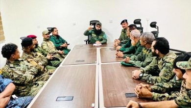 المقدم مياس الجعدني يترأس إجتماعاً لضباط وأفراد مكافحة المخدرات بالعاصمة عدن لرفع مستوى الجاهزية واليقظة الأمنية