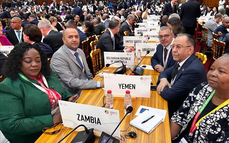 اليمن يشارك أعمال المؤتمر الوزاري الرابع عشر لمنظمة التجارة العالمية في الكاميرون بوفد ترأسه وزير الصناعة والتجارة