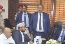 بحضور الشيخ عبدالرحمن الصبيحي .. دورة استلام وتسليم لقيادة محافظة لحج في أجواء يسودها الإخاء