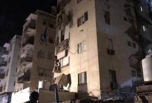 خطر كان متوقعًا.. انهيار بلكونات عمارة “مأرب” يكشف واقع المباني القديمة في المعلا