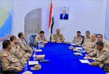 رئيس هيئة الأركان العامة يترأس اجتماعًا موسعًا لرفع الجاهزية العسكرية في مختلف الجبهات