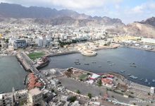 شرطة السير تكشف تفاصيل حادثة دهس طفلة بعدن وتوضح حقيقة الإفراج عن السائق