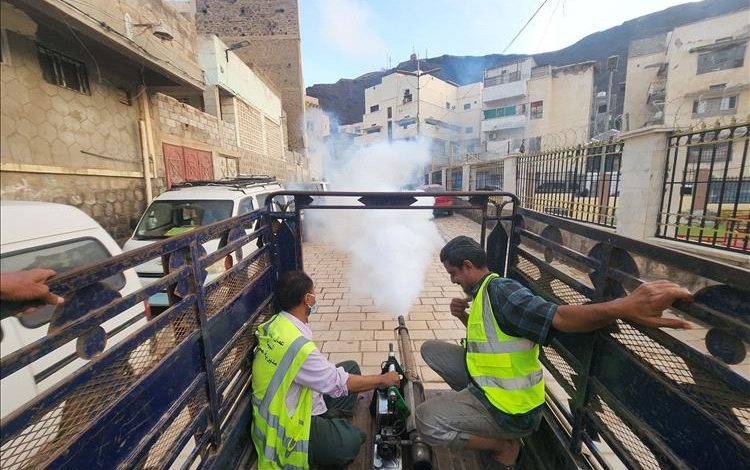 صحة البيئة بصيرة يواصل تنفيذ حملة رش ضبابي واسعة عقب الأمطار