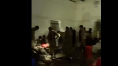 عاجل : كارثة مفاجئة تضرب معسكرًا عسكريًا في الوديعة.. سيول تخلّف قتلى وجرحى