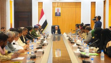 عضو مجلس القيادة الرئاسي سالم الخنبشي يترأس اجتماعاً استثنائياً للمكتب التنفيذي بمحافظة حضرموت