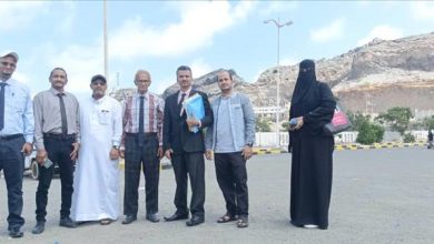 عضو مجلس القيادة الرئاسي محمود الصبيحي يستقبل قيادة مجالس أبناء عدن اعضاء المجلس التشريعي في معاشيق