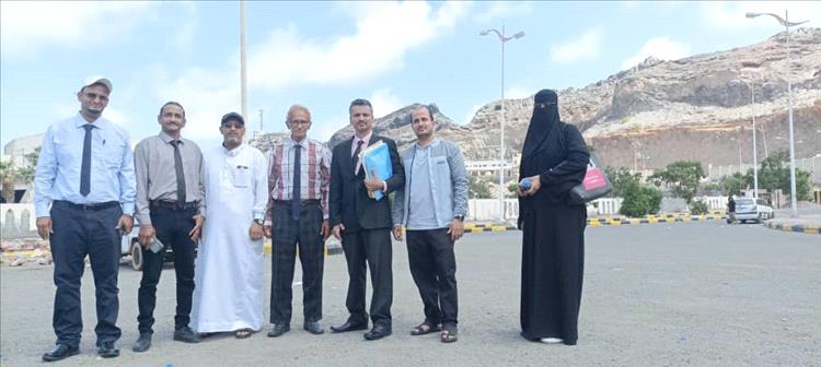 عضو مجلس القيادة الرئاسي محمود الصبيحي يستقبل قيادة مجالس أبناء عدن اعضاء المجلس التشريعي في معاشيق