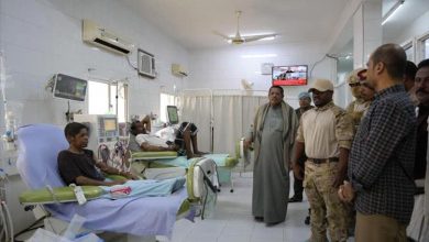 قوات درع الوطن - الفرقة الثانية تقوم بزيارة عيدية إنسانية للاطمئنان على مرضى مستشفى القطن بوادي حضرموت