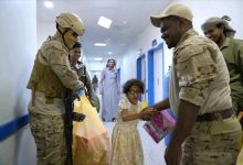 قوات درع الوطن - الفرقة الثانية تنفذ زيارة عيدية إنسانية لمرضى مستشفى القطن بوادي حضرموت