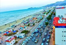 لحظات حاسمة على ساحل أبين.. تدخل سريع ينقذ شابين من الغرق