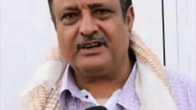 لودر .. الهدار بن حفيظ يدعو أولياء الأمور للدفع بأبنائهم للعودة إلى مقاعد الدراسة