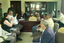 محافظ الضالع يلتقي مدير منظمة ديفرستي لمناقشة التدخلات من المشاريع بالمحافظة