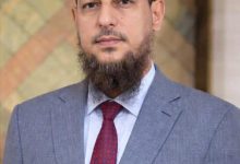 محافظ عدن عبدالرحمن شيخ: توافد الزوار الى عدن من عموم المحافظات يعكس استقرار المدينة.. وأجواء العيد تعود للواجهة