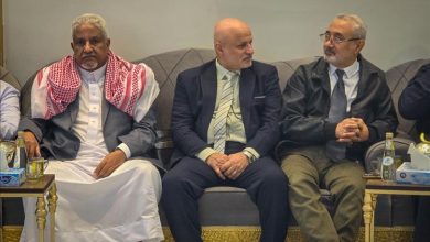 محافظ عدن يستضيف لقاء موسعاً بحضور رئيس الوزراء وعدد من القيادات