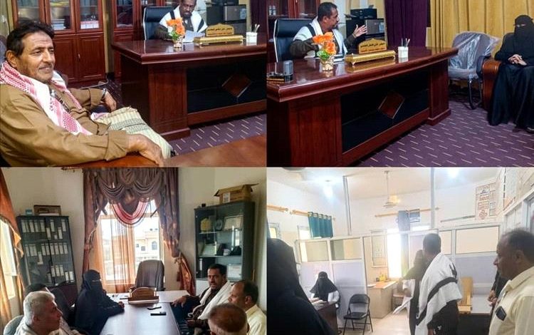 مدير عام الخدمة المدنية بأبين تطّلع على انتظام الدوام الرسمي في مكاتب خنفر عقب إجازة عيد الفطر المبارك