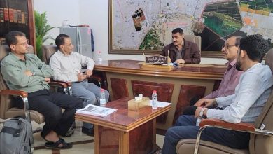 مدير عام المنصورة يناقش أوضاع وأداء مستشفى مايو الجراحي