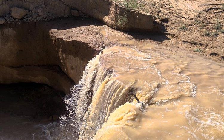 مدير عام مديرية القطن و مدير مكتب الاشغال يتفقدان بعض مناطق المديرية التي تعرضت للسيول