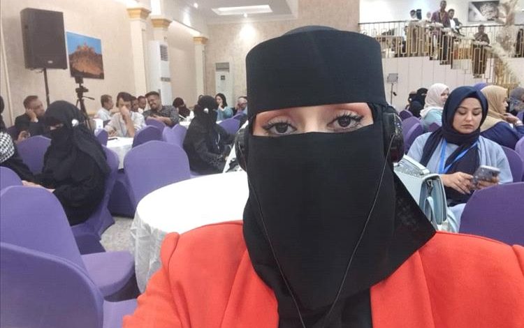 مديرة مكتب حقوق الإنسان في محافظة أبين تدين وتستنكر حملة التنمر والعنصرية التي استهدفت الأستاذة مسك المقرمي