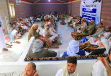 مشائخ ووجهاء خمس محافظات يدينون الجريمة الإرهابية التي استهدفت القيادي الروحاني ومرافقيه بمأرب