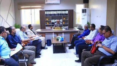 وزير الأشغال يترأس اجتماعاً لقيادة مؤسسة الطرق والجسور ويؤكد معالجة التحديات وتعزيز خطط الصيانة