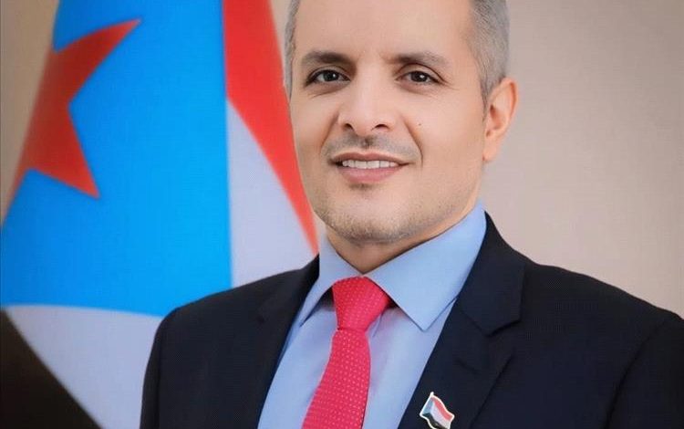 وزير الشؤون الاجتماعية والعمل يؤكد أهمية التحول نحو إعمار الوطن وبناء الإنسان في ذكرى عاصفة الحزم