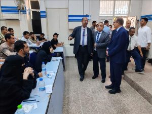 وزير الصحة ورئيس جامعة عدن يدشنان الدورة الامتحانية الأولى لتقييم الكفاءة المهنية للكوادر الصحية