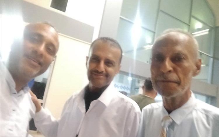 وصول الكاتب الصحفي فلاح أنور إلى عدن بعد سنوات من الغياب
