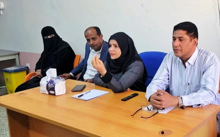 وكيل محافظة تعز تتفقد سير العمل في المستشفى الجمهوري