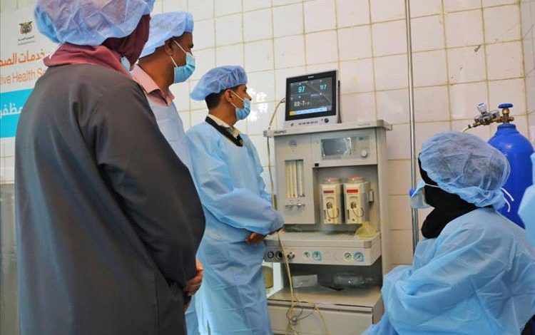 وكيل محافظة تعز تشيد بتطوير وتوسعة مستشفى المظفر