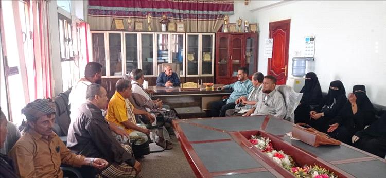 ​تربية لحج تستأنف الدوام الرسمي وتتفقد مستوى الانضباط الوظيفي