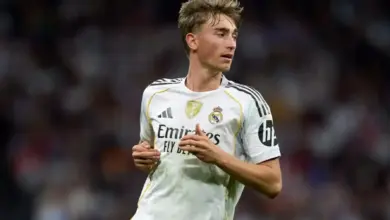 هويسين مدافع بطابع هجومي .. نجم الريال يتفوق على الجميع