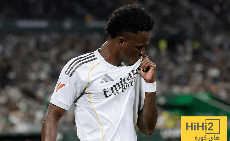 أزمة مفاجئة في مفاوضات فينيسيوس مع ريال مدريد
