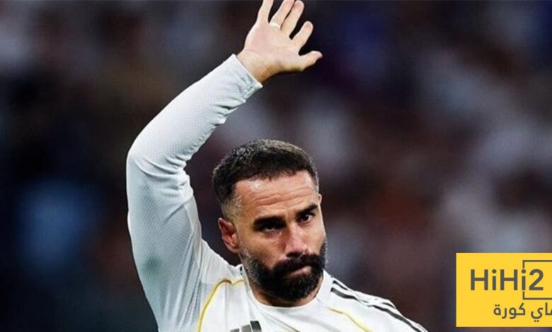 بالصور .. كارفخال يسخر من أرنولد !
