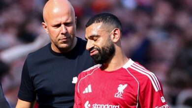 آرني سلوت يعلق على إصابة محمد صلاح