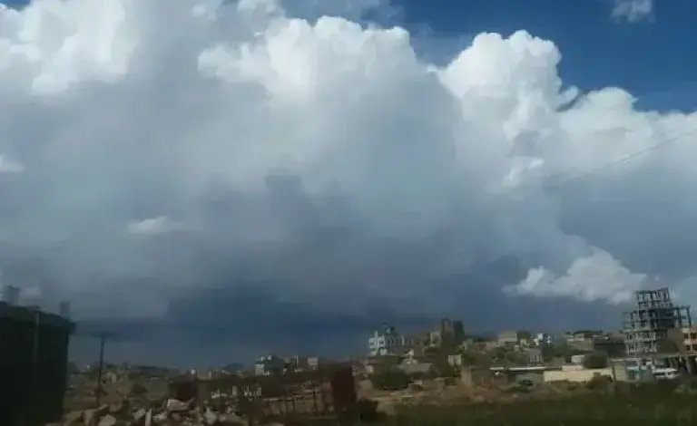 أمطار متفاوتة الشدة على 15 محافظة خلال الساعات القادمة