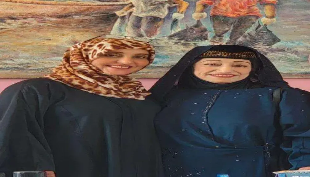 أمل كعدل تقتحم مكتب الثقافة بعدن وتكشف ”سر زيارتها” للمديرة الجديدة!