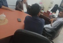 أمين عام محلي خورمكسر يطلع على أداء المجمع الصحي بالمديرية ويؤكد ضرورة تحسين جودة الخدمات الطبية