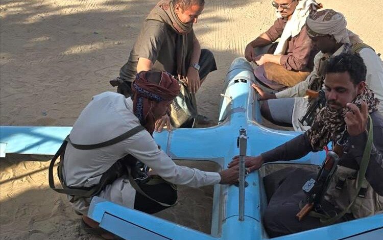 إسقاط طائرة مسيرة حوثية في جبهة الجدافر شرق الحزم