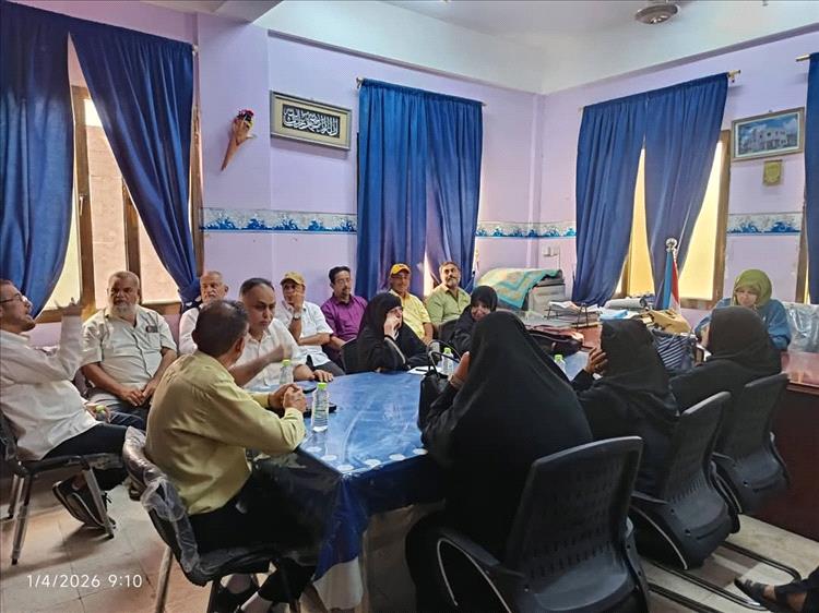 اجتماع موسع لمدراء المدارس لمناقشة الانضباط واستكمال المناهج وتحديد موعد الاختبارات