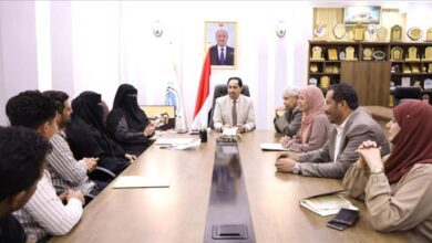 البكري يؤكد استعداد وزارة الشباب دعم برامج مؤسسة رموز التنموية للصم وذوي الاحتياجات الخاصة