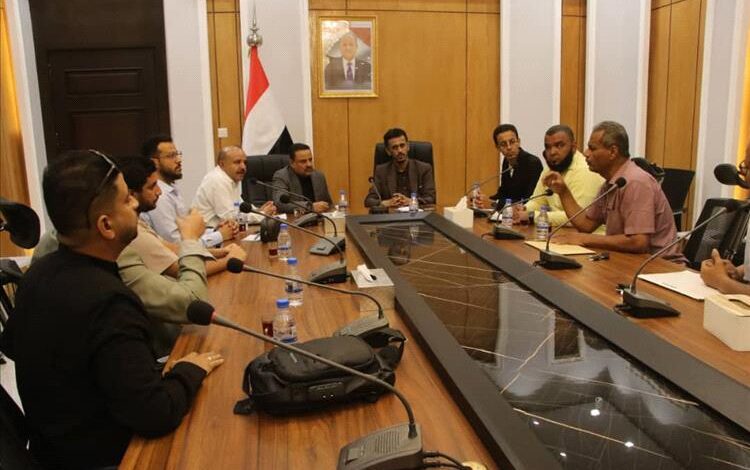 الحكومة تبدأ تنفيذ نظام ضبط الأوزان في 5 محافظات لحماية شبكة الطرق