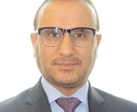 الحياد في موقف لا حياد فيه!