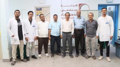 الدكتور العمودي يدعو مواطني حضرموت الوادي والصحراء المتخلفين والممتنعين بأخذ اللقاحات لتحصين أطفالهم من امراض الطفولة القاتلة