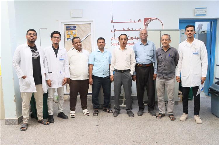 الدكتور العمودي يدعو مواطني حضرموت الوادي والصحراء المتخلفين والممتنعين بأخذ اللقاحات لتحصين أطفالهم من امراض الطفولة القاتلة