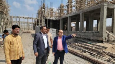 الزامكي يتفقد مشاريع الصرف الصحي والخدمات في دار سعد ويؤكد تسريع وتيرة الإنجاز