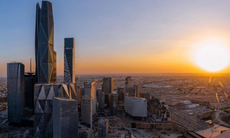 السعودية تدخل المرحلة الثالثة من رؤية 2030.. عقد من التحول يمهد لمضاعفة الإنجاز