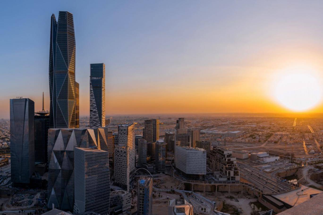 السعودية تدخل المرحلة الثالثة من رؤية 2030.. عقد من التحول يمهد لمضاعفة الإنجاز