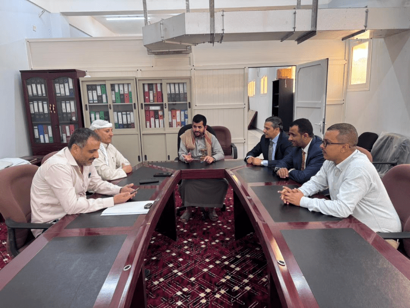 الكهرباء في مأرب تدخل العصر الرقمي… شراكة مصرفية تفتح أبواب السداد وتضاعف الإيرادات