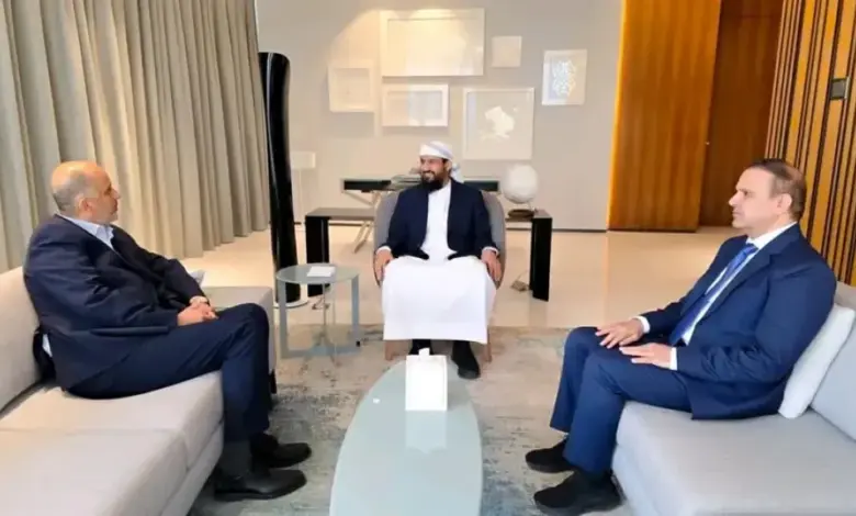 المحرمي يوجه وزارة المالية بتفعيل الرقابة الصارمة على الإيرادات وتحديث آليات العمل