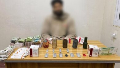 المقدم مياس الجعدني: ضبطنا متهماً متلبساً بحيازة مواد مخدرة وعبوات متفجرة بعدن